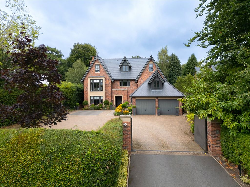5 bed detached house for saleStanhope Road, Bowdon WA14