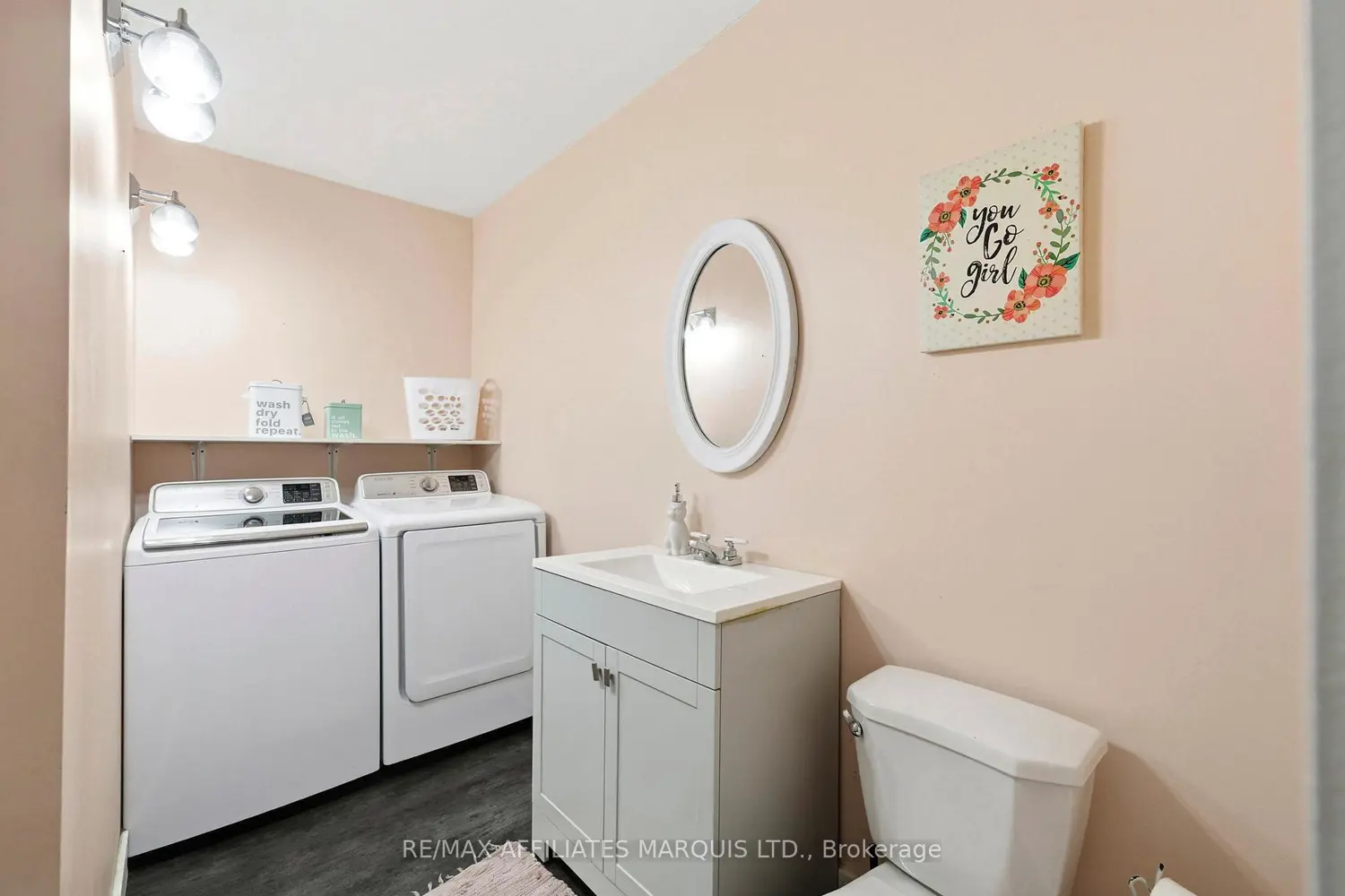 Additional image 10 of 409 Marlborough Street