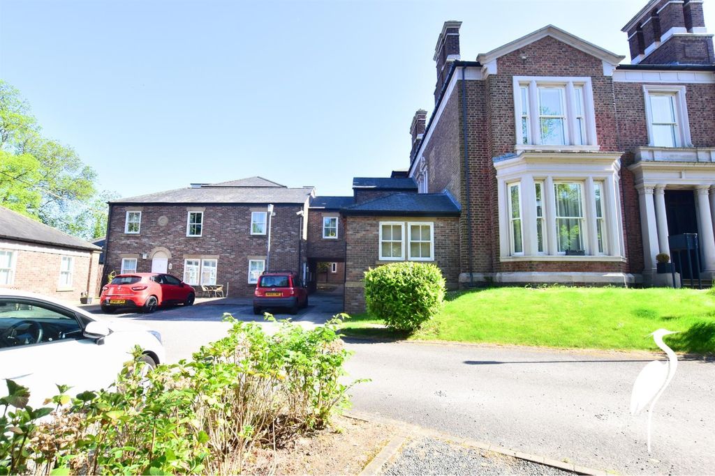 2 bed flat for saleAscot Court, West Boldon, East Boldon NE36