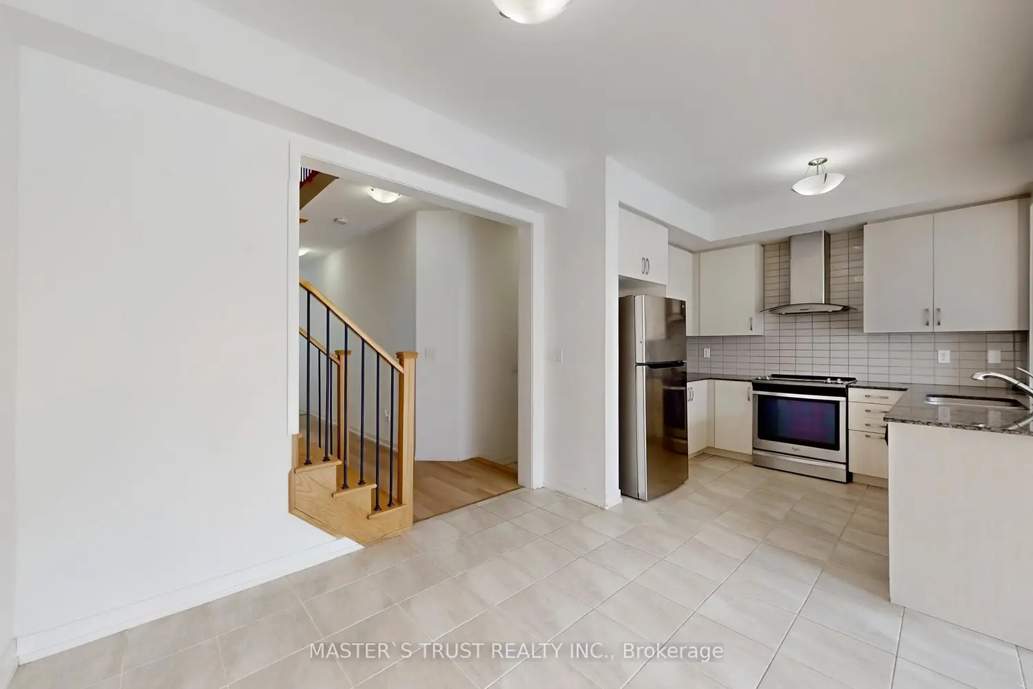 Additional image 5 of 208 Harding Park Street