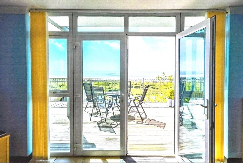Additional image 3 of 2 bed flat for saleApt 6 (20) Coastal View, Pendine, Carmarthen SA33