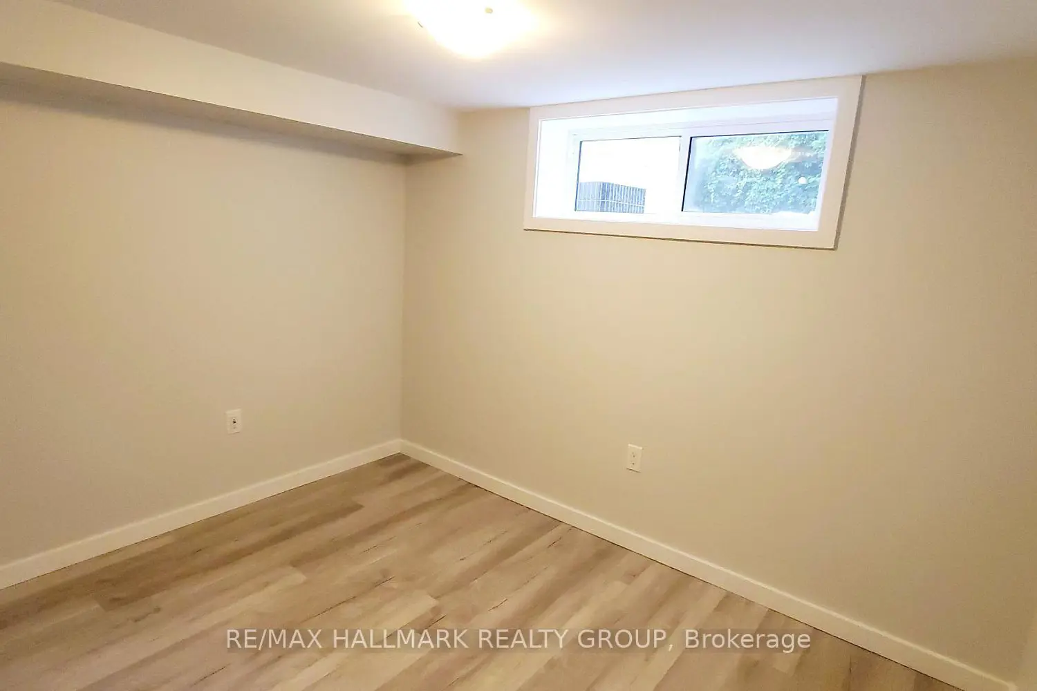 Additional image 16 of 1329 Bloomsbury Crescent