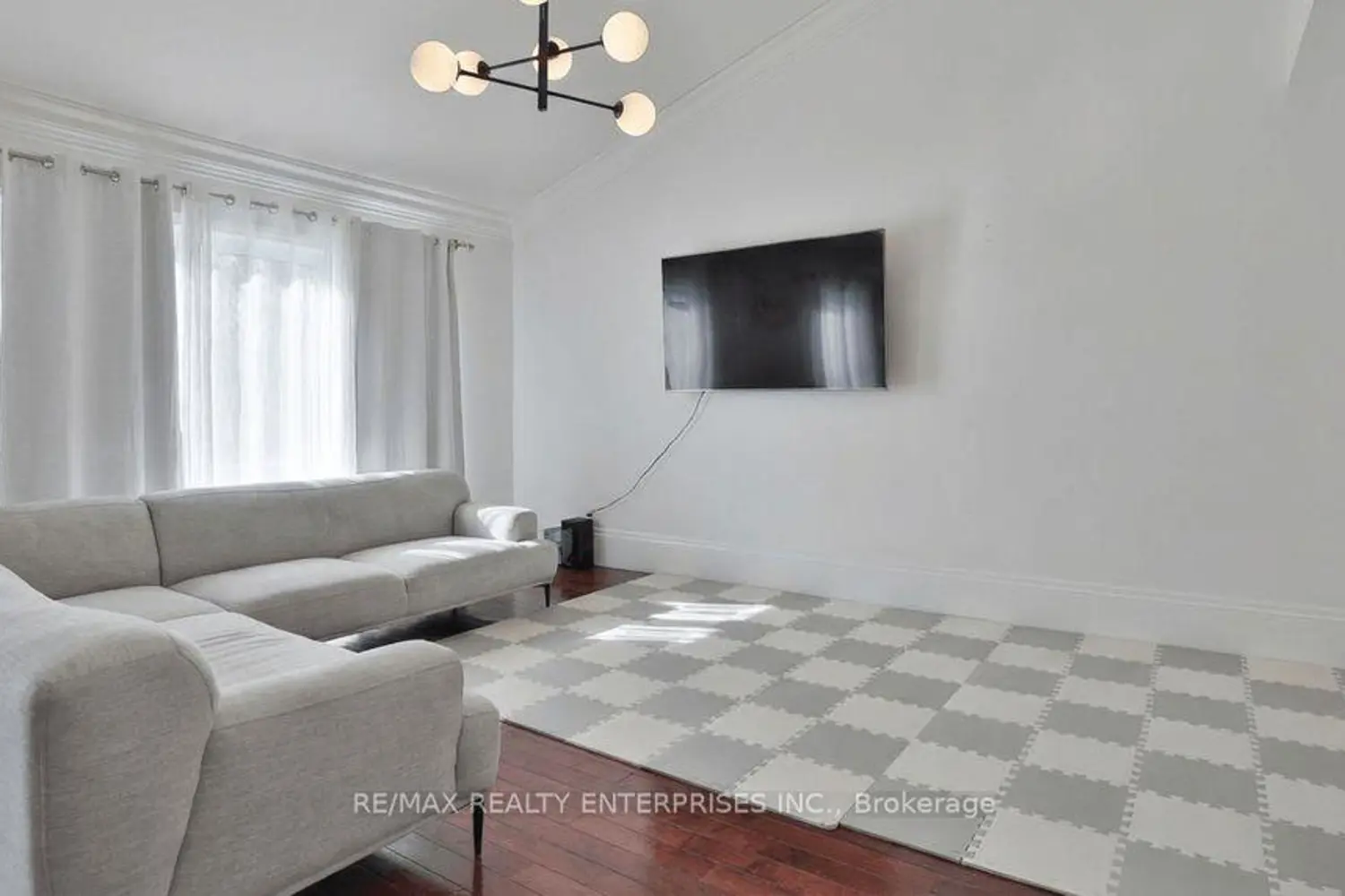 Additional image 8 of 1168 Stavebank Road