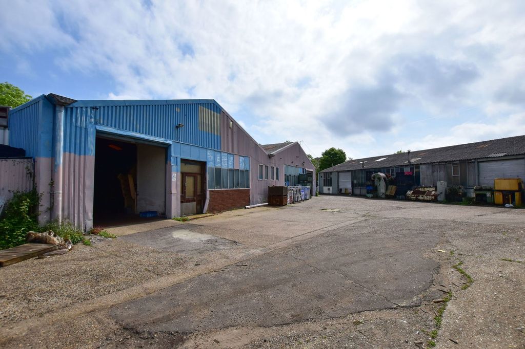 Additional image 4 of Industrial for saleBaryta Close, Stanford-Le-Hope, Essex SS17