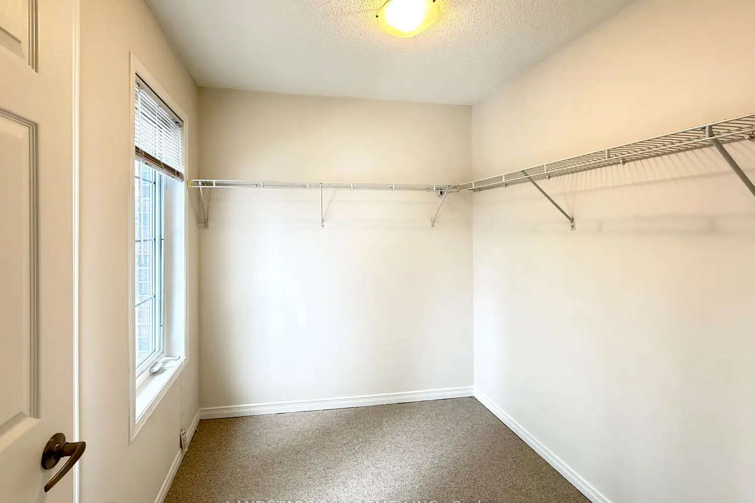 Additional image 12 of 109 The Queensway #108