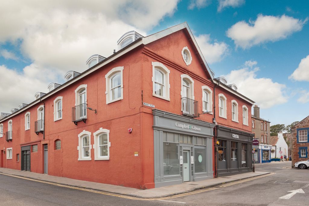 3 bed flat for saleFlat 3, 15 Market Place, North Berwick EH39