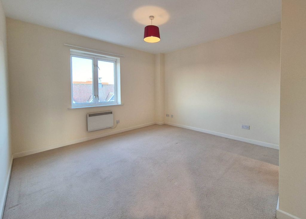 Additional image 13 of 4 bed penthouse for saleNeptune Square, Ipswich IP4