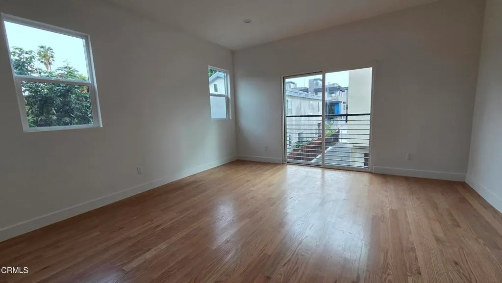 Additional image 11 of 917 N Ridgewood Place, Los Angeles, CA 90038