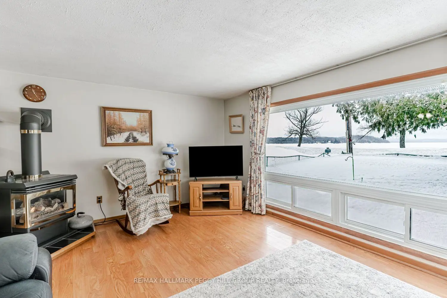 Additional image 3 of 1237 15 Line