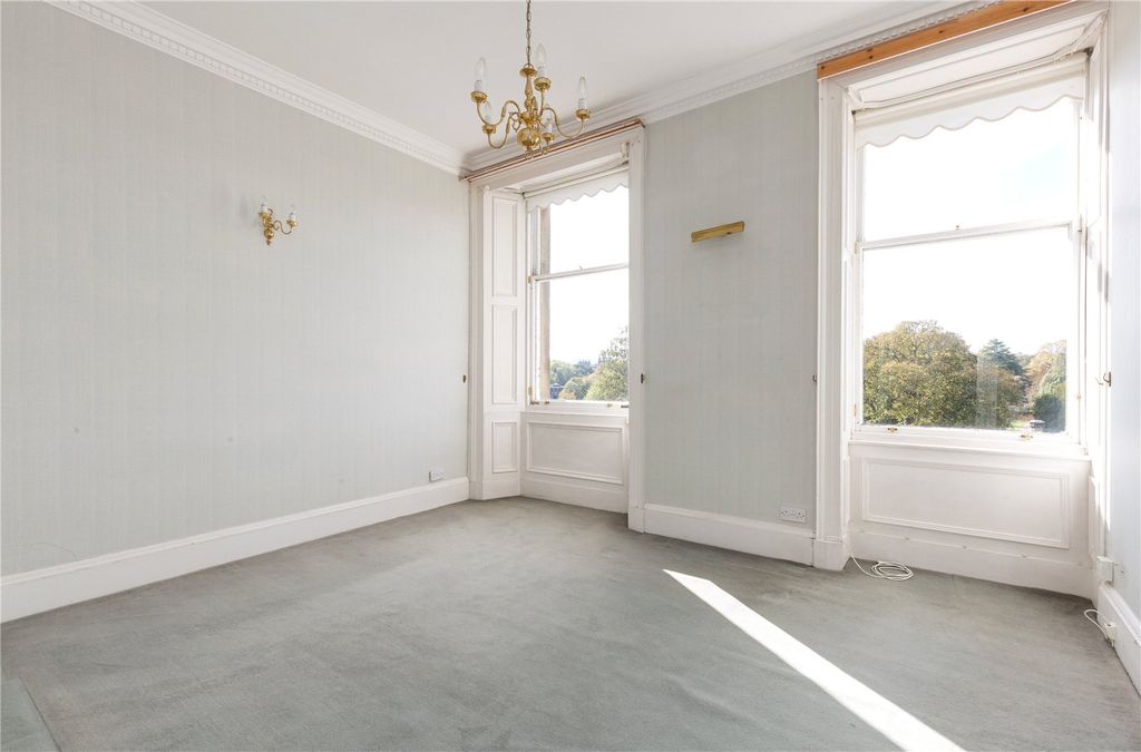 Additional image 10 of 4 bed flat for sale25 Belgrave Crescent, West End, Edinburgh EH4