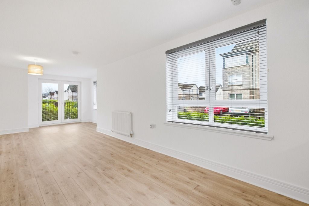 Additional image 14 of 2 bed flat for saleCastlegate Avenue, Dumbarton, West Dunbartonshire G82