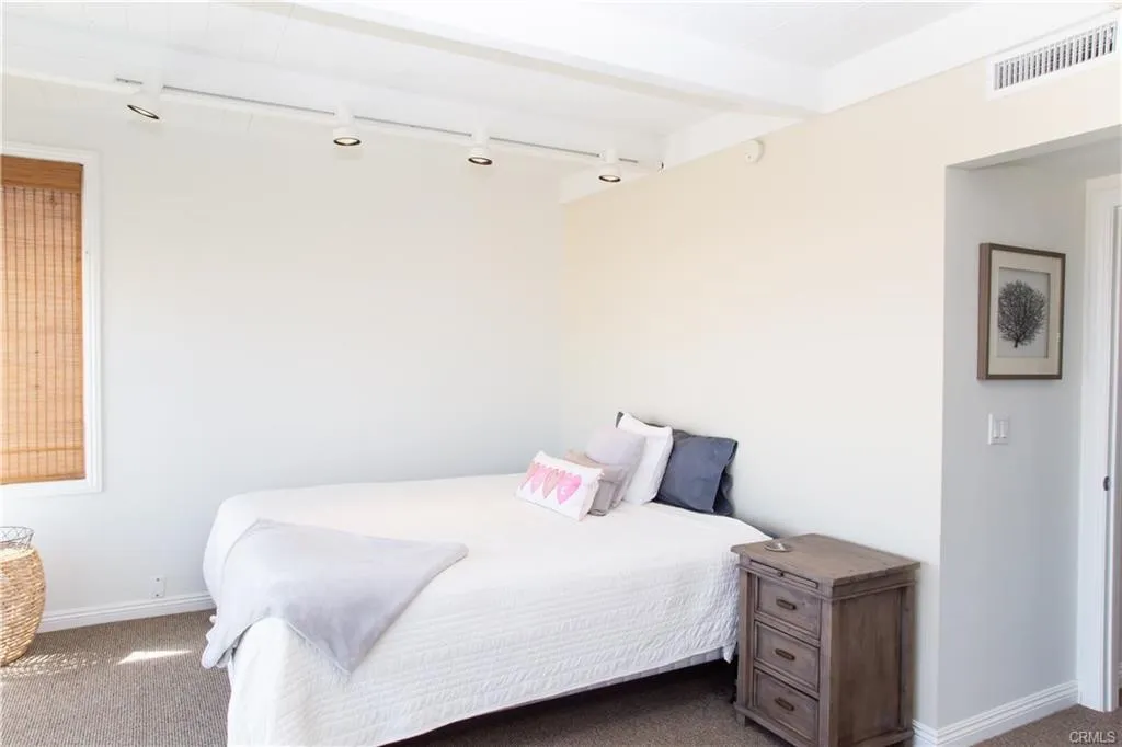 Additional image 56 of 35 A Surfside, Surfside, CA 90740