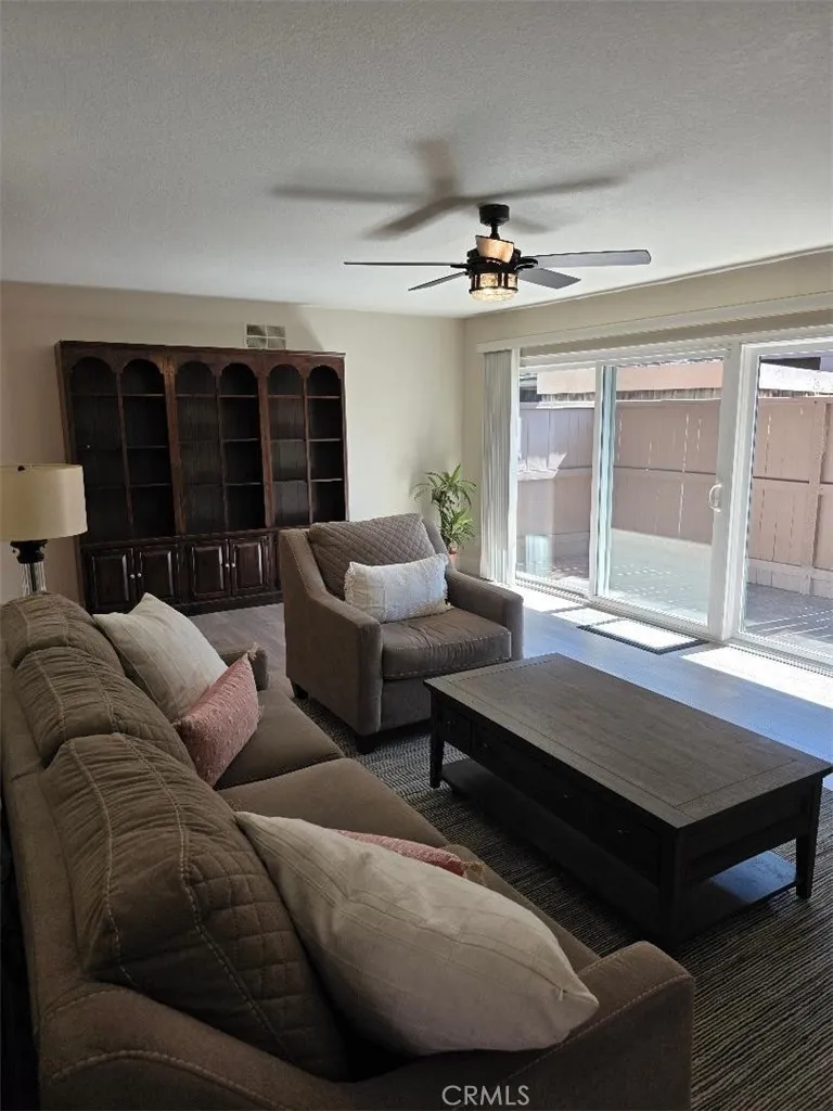 Additional image 27 of 1002 Cabrillo Park unit A Dr, Santa Ana, CA 92701