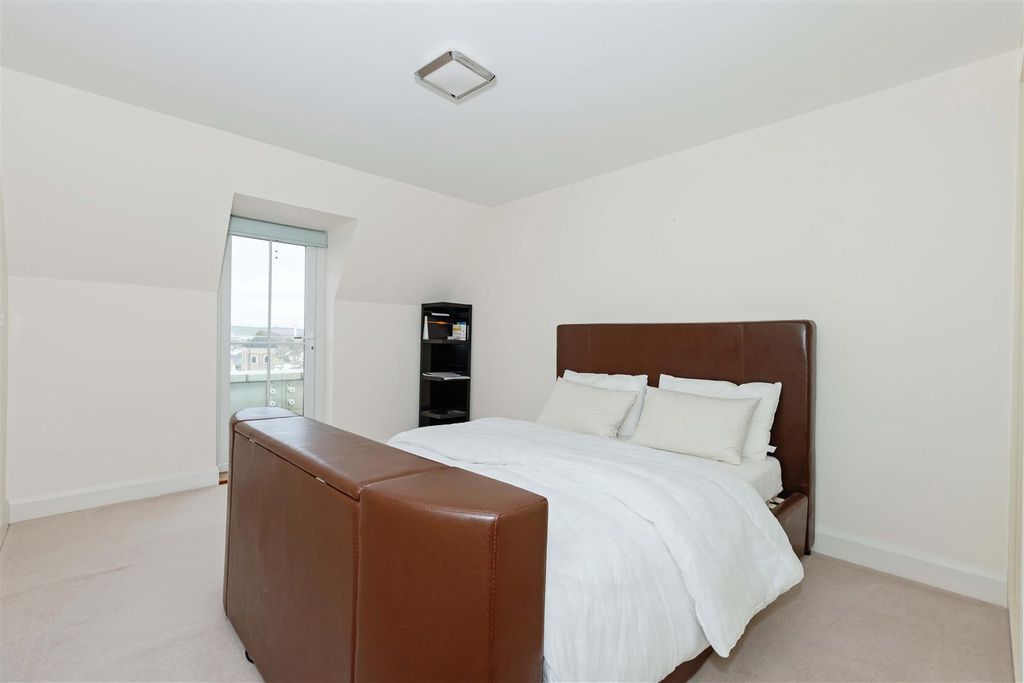 Additional image 15 of 3 bed flat for saleMarine Parade, Worthing BN11