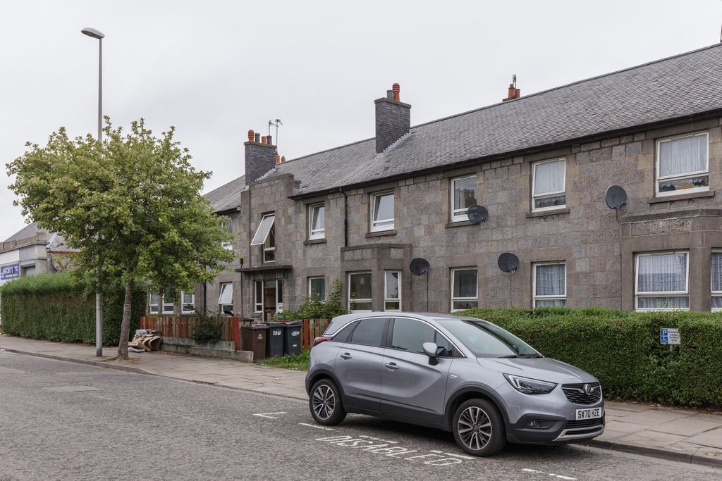 4 bed flat for saleClifton Road, Aberdeen AB24