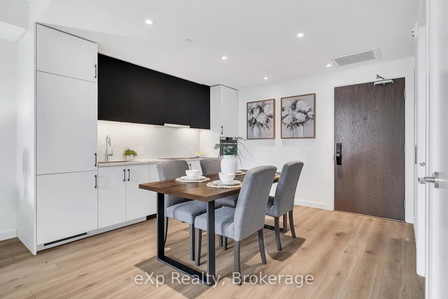 Additional image 3 of 741 King Street 306