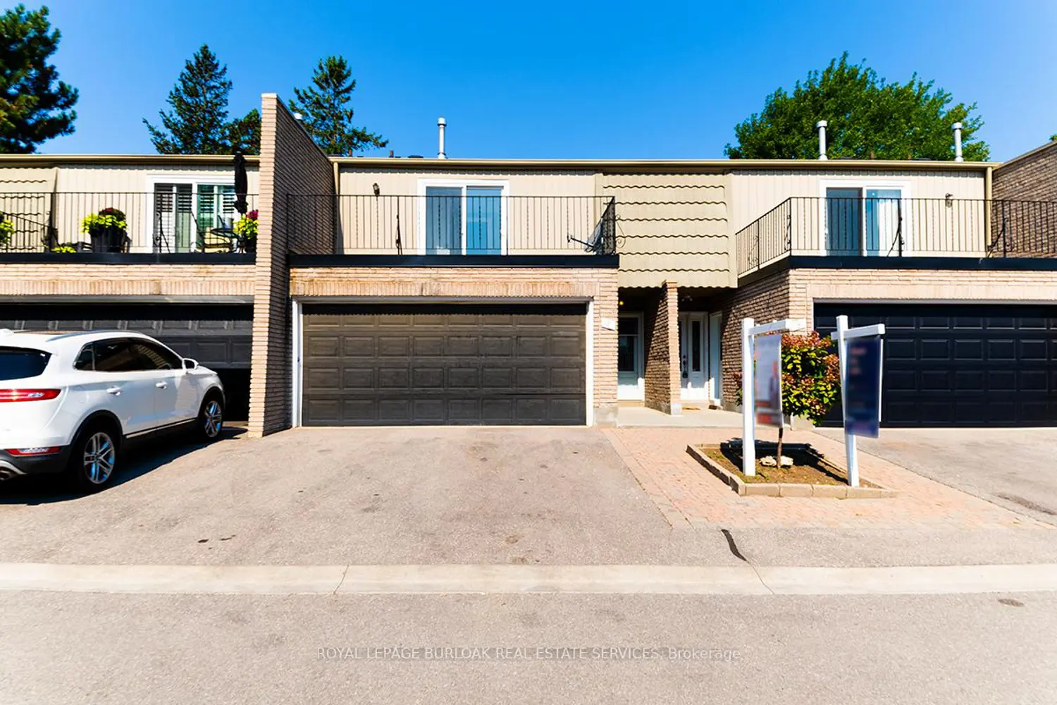 1011 White Oak Drive 2