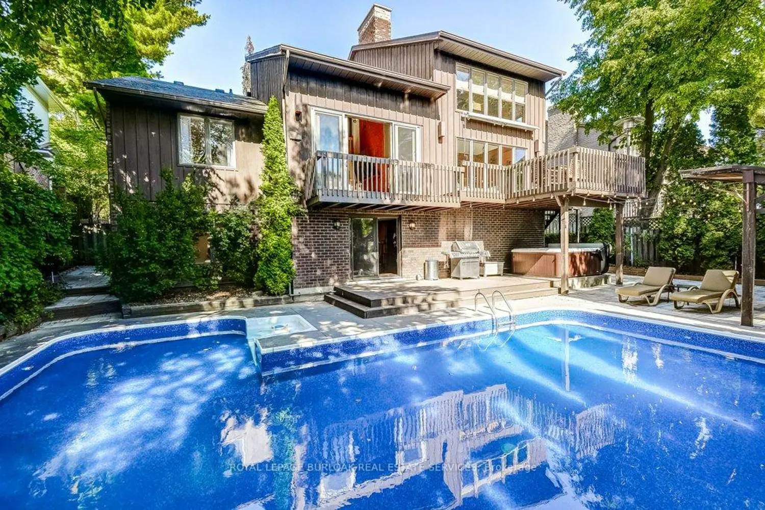 Additional image 19 of 9 Foresthill Crescent