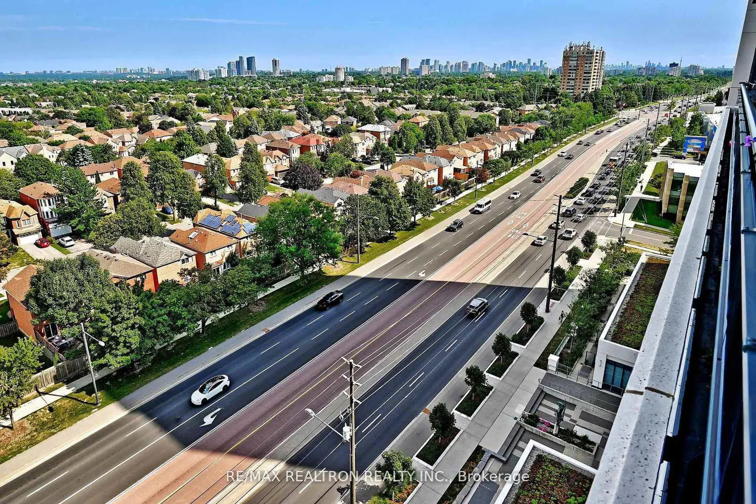 Additional image 18 of 7900 Bathurst Street 1122