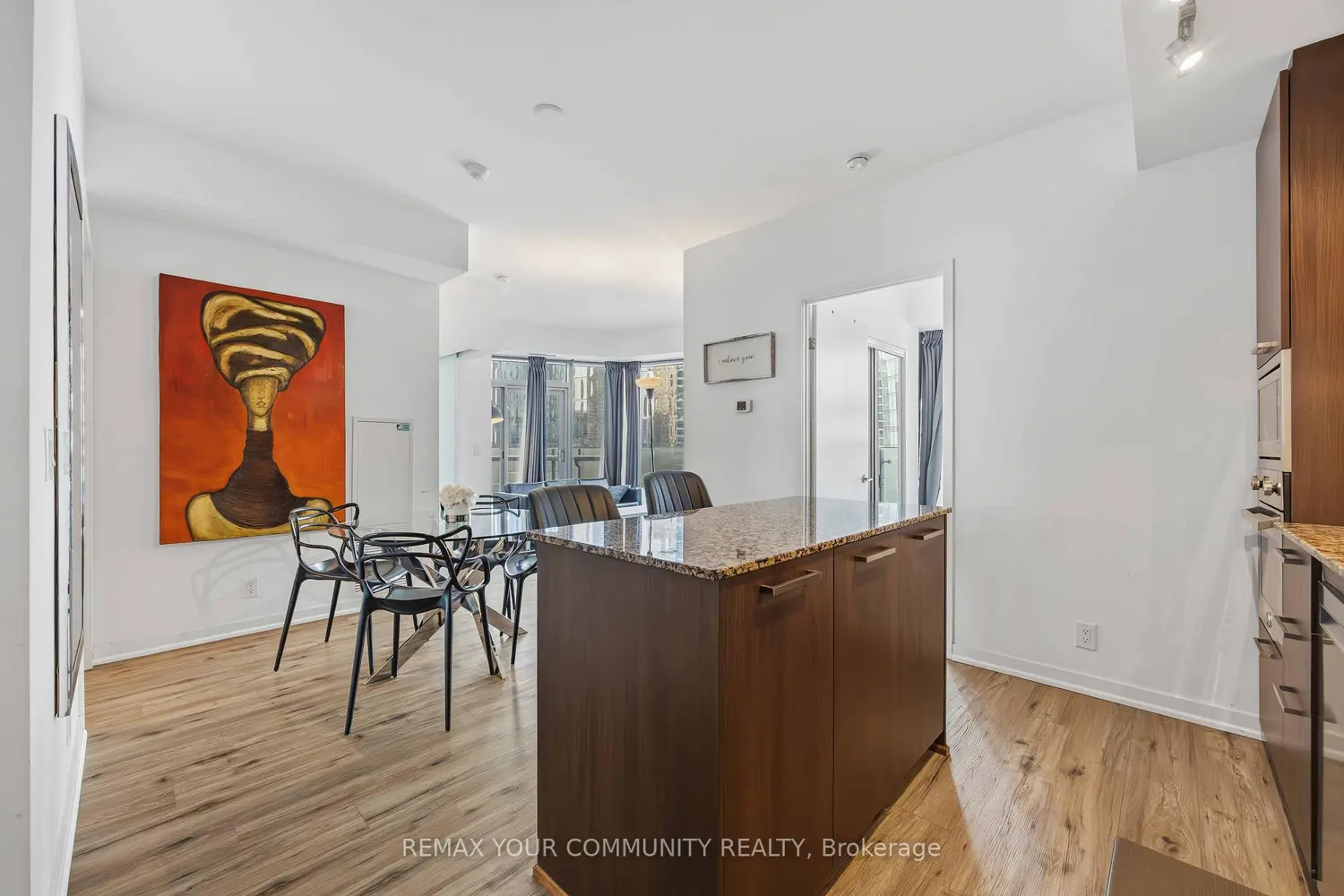 Additional image 5 of 14 York Street 2302