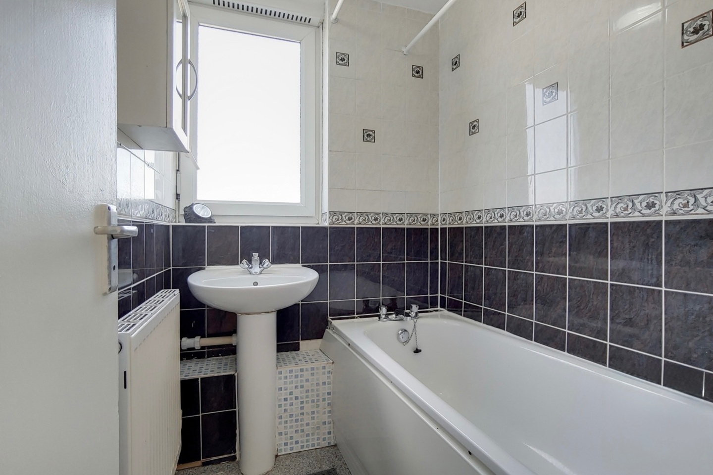 Additional image 4 of Room in a Shared Flat, Hanbury Street, E1, N1 7GU