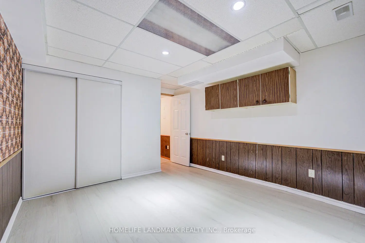 Additional image 19 of 3025 Bridletowne Circle