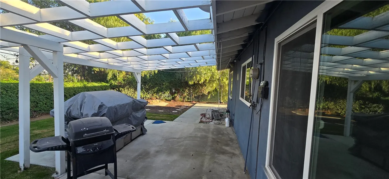 Additional image 47 of 4130 Estrada Dr, Jurupa Valley, CA 92509