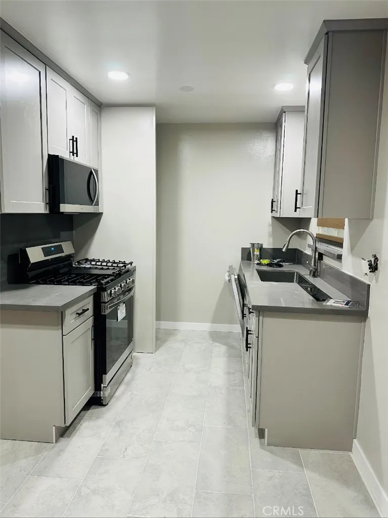 Additional image 7 of 10026 Foster Unit 1/2, Bellflower, CA 90706