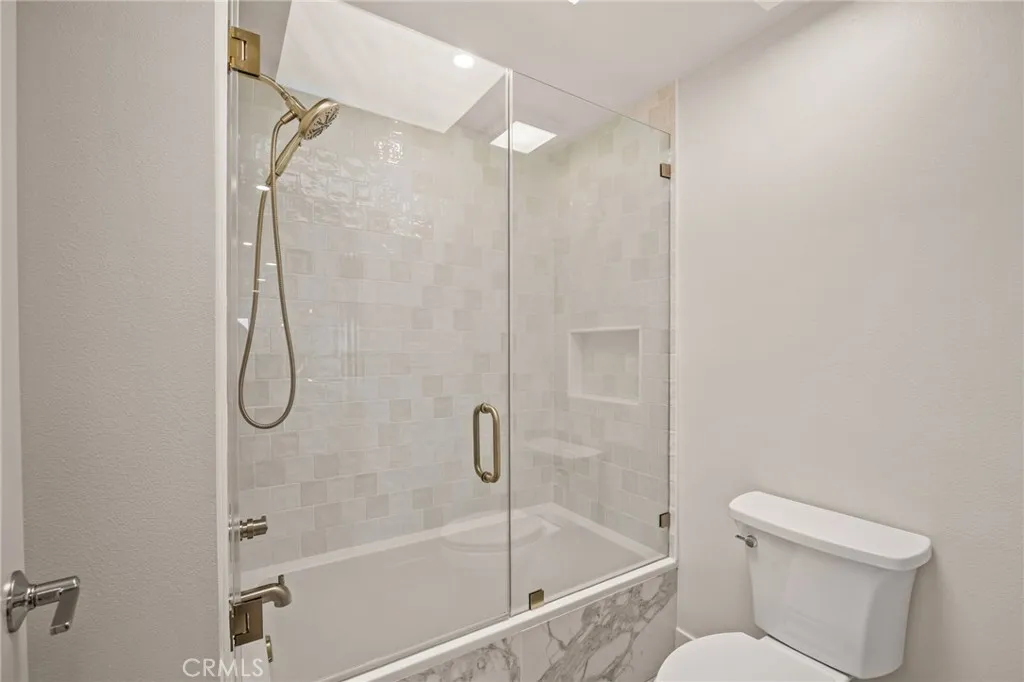 Additional image 28 of 1 62nd Place Unit 404, Long Beach, CA 90803