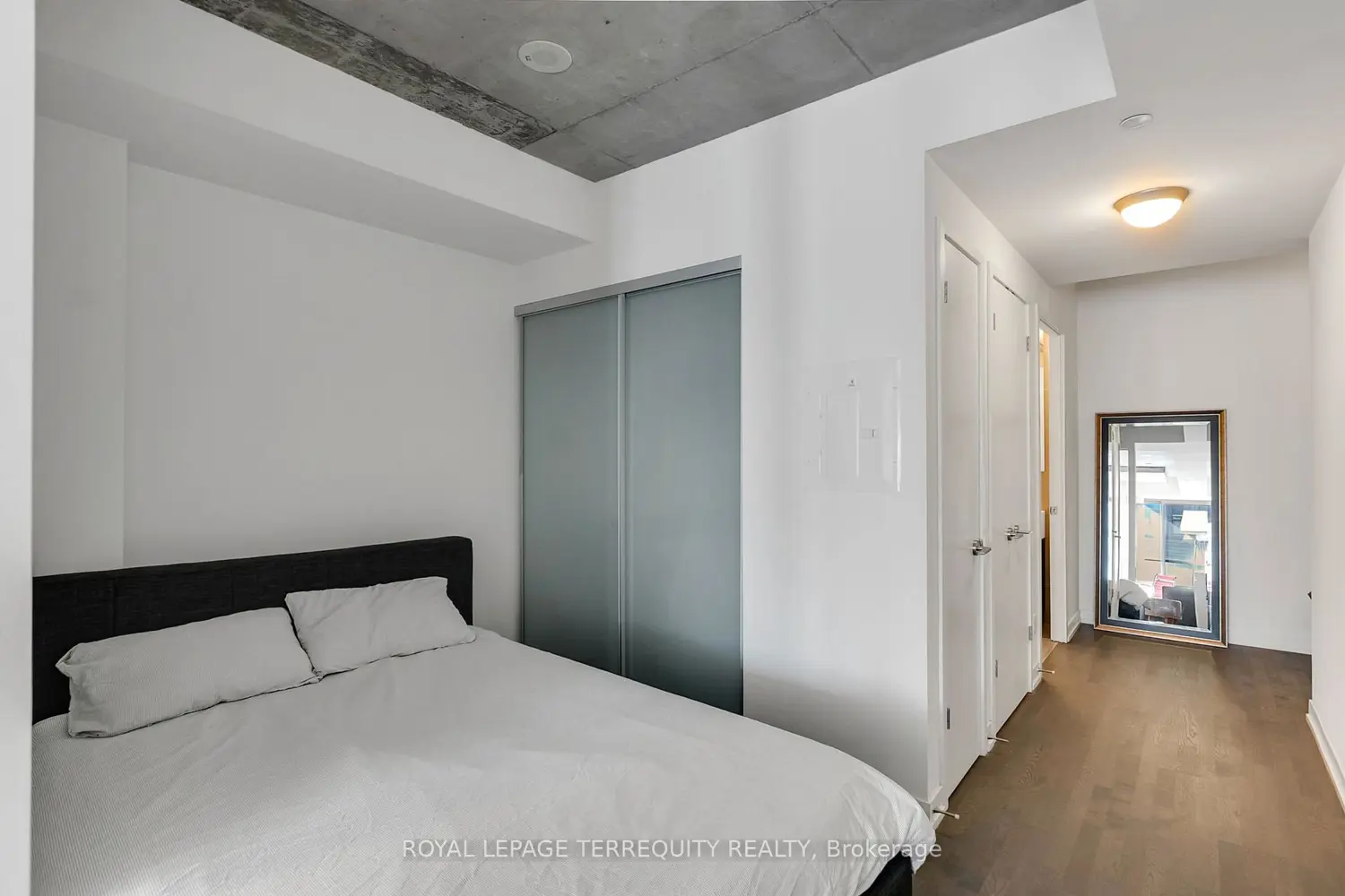 Additional image 6 of 560 King Street 523