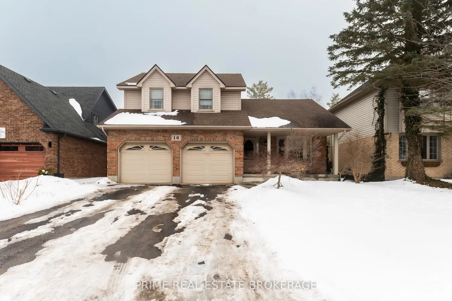 16 Timberlane Crescent