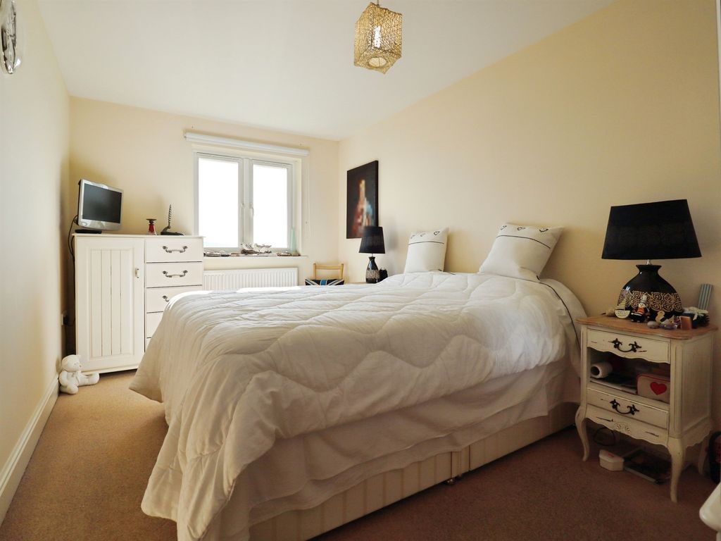 Additional image 8 of 1 bed flat for saleBeach Road, Porthcawl CF36