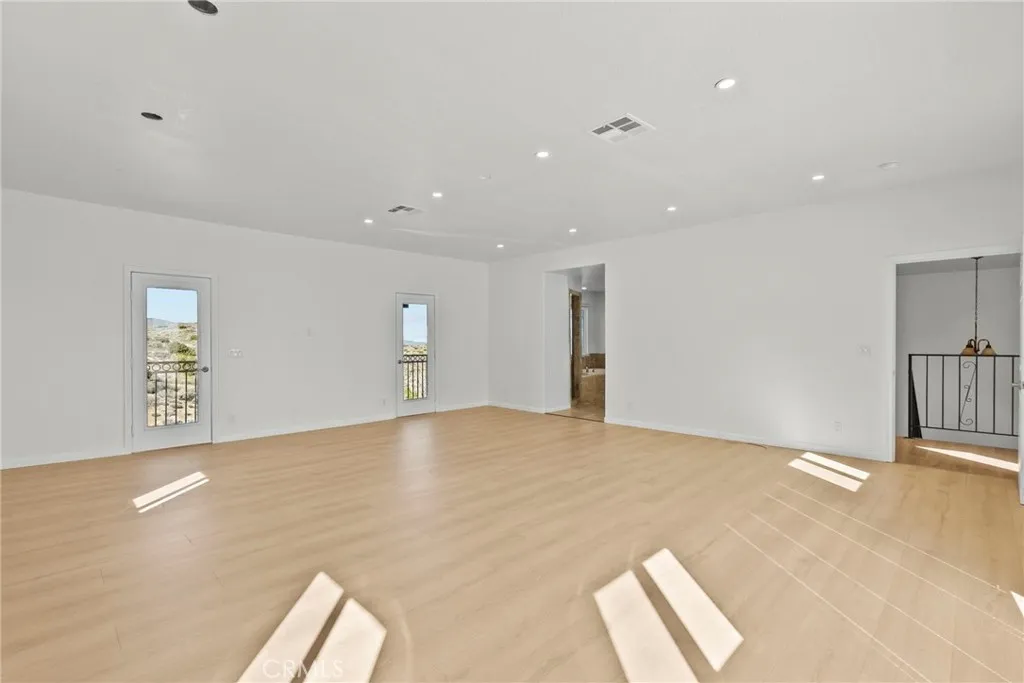 Additional image 47 of 1138 Lakeview Dr, Palmdale, CA 93551