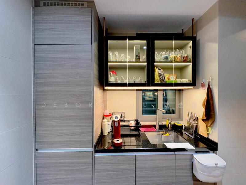 Additional image 12 of 10 Saint Thomas Walk