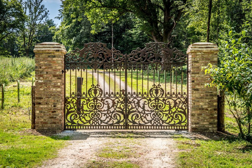 Additional image 14 of Land for saleEwhurst, Surrey GU6