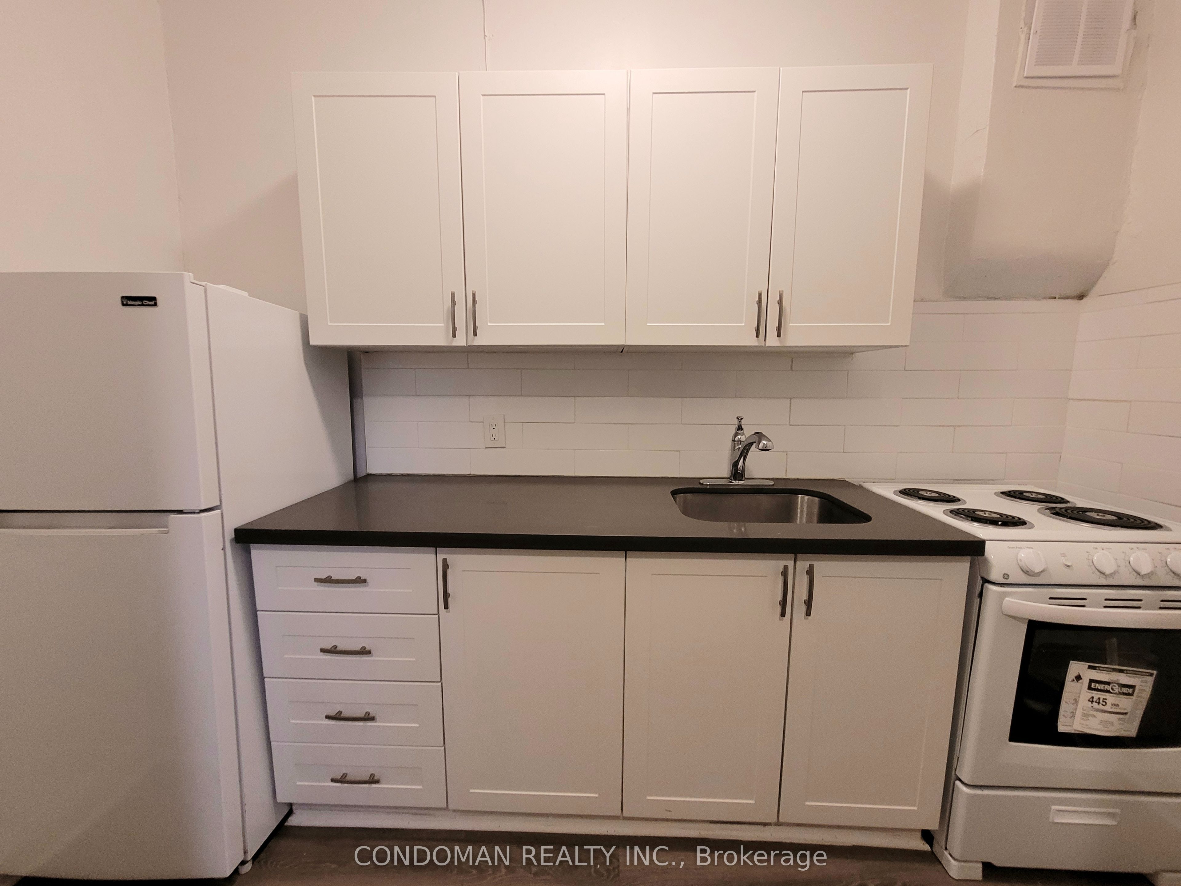 Additional image 6 of 2-133 John Street S, Hamilton, ON, L8N 2C3