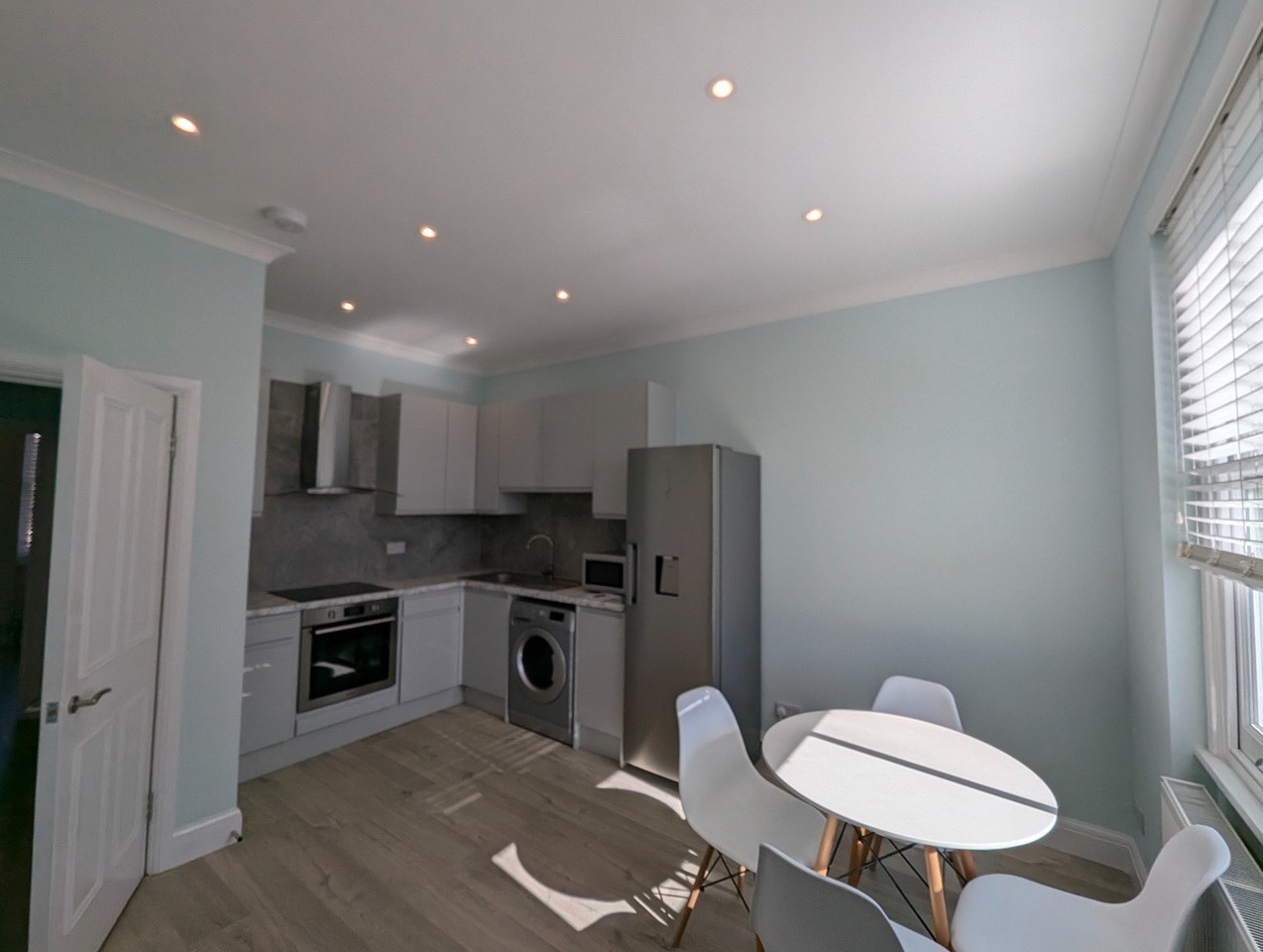 Additional image 2 of 2 Bed Flat, Cambridge Gardens, W10, N1 7GU