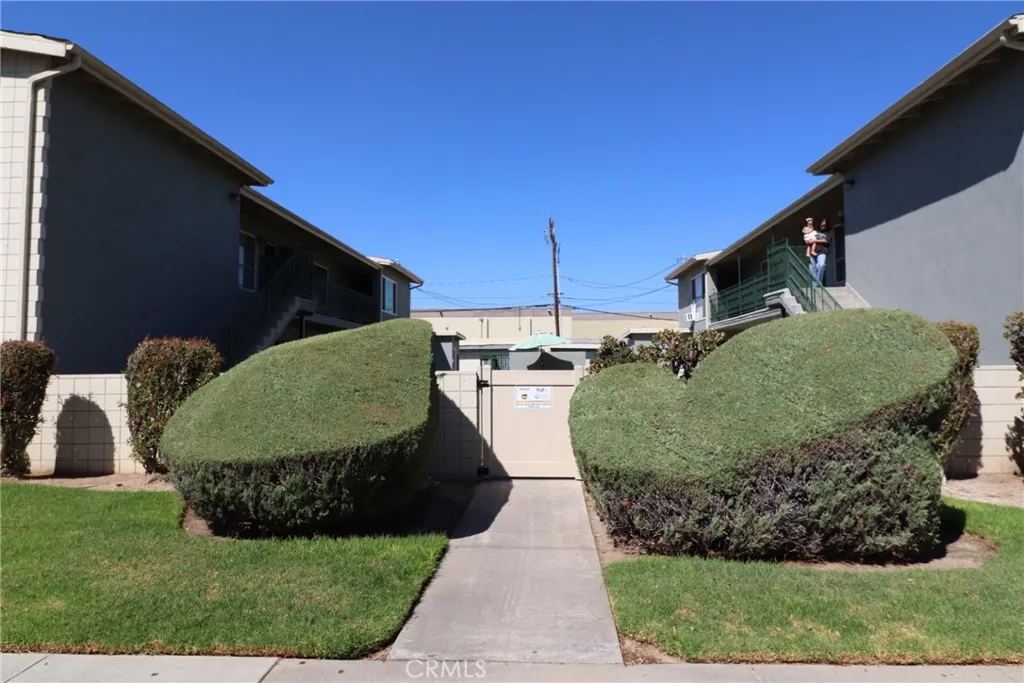 Additional image 3 of 2227 E Westport Dr Unit 2, Anaheim, CA 92806