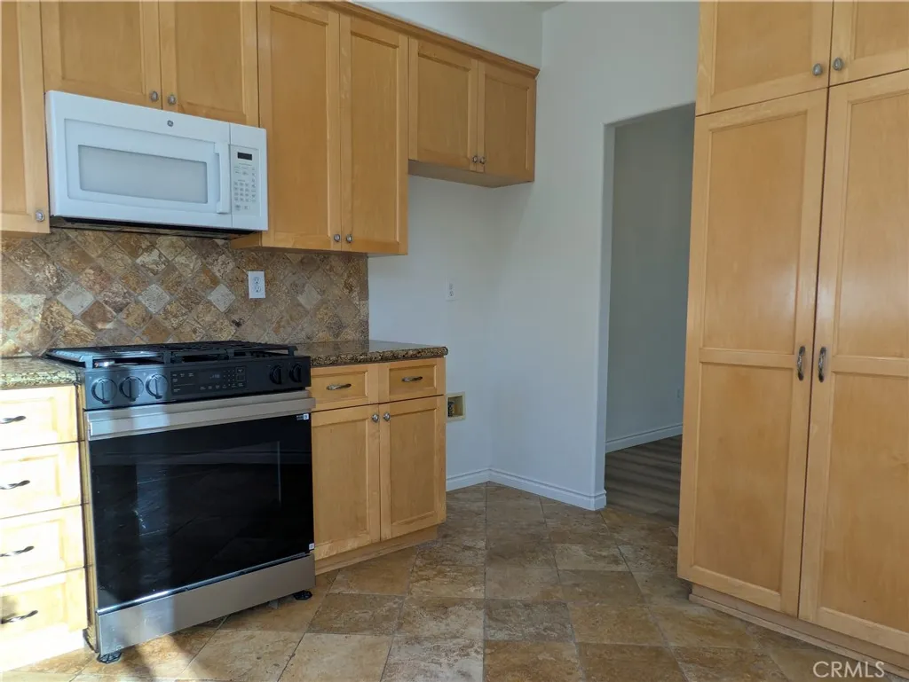 Additional image 12 of 1120 S Country Glen Way, Anaheim, CA 92808