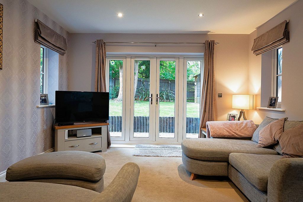 Additional image 12 of 4 bed detached house for saleDerwen Fawr Road, Sketty, Swansea SA2