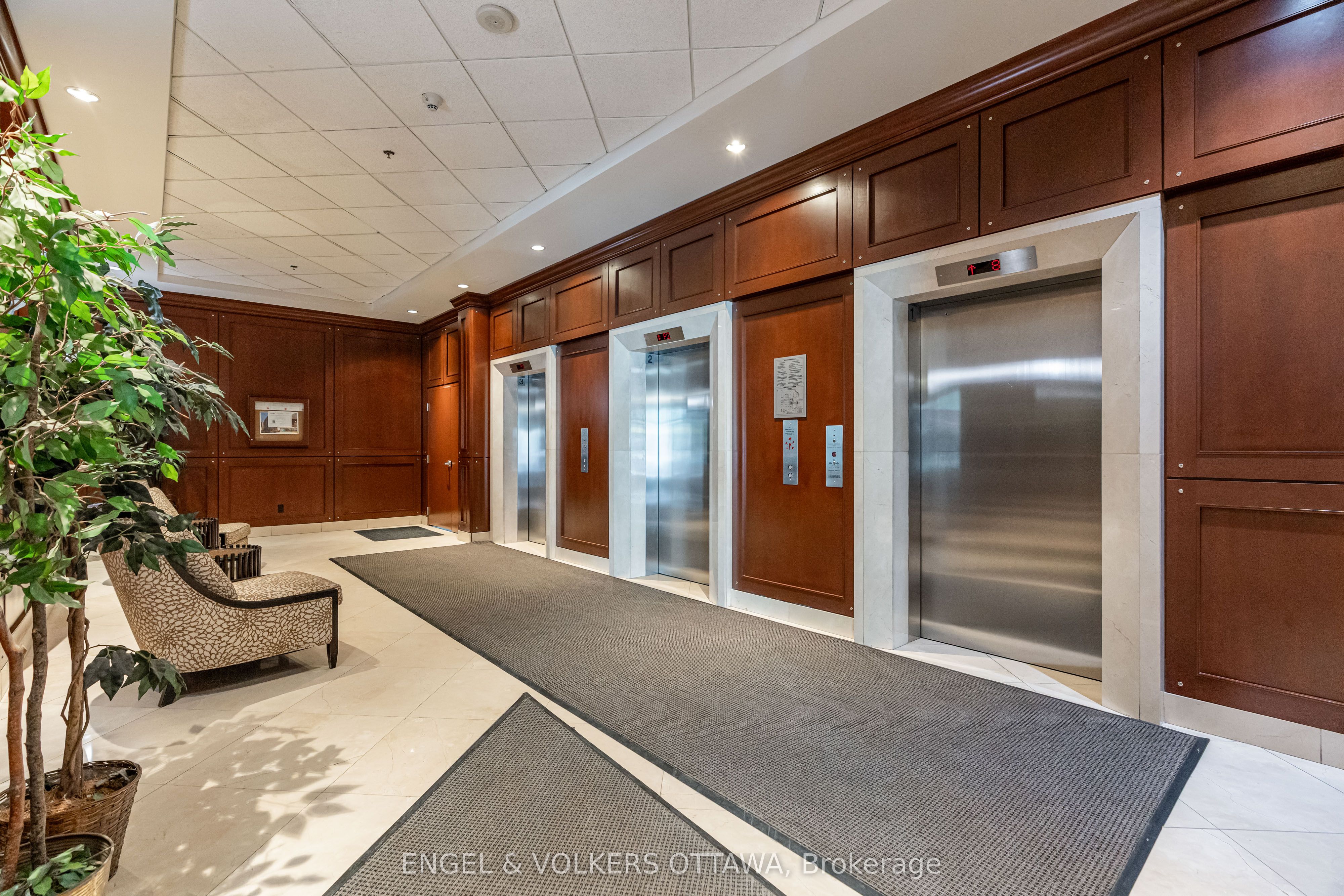 Additional image 4 of 206-200 Rideau Street, Ottawa, ON, K1N 5Y1