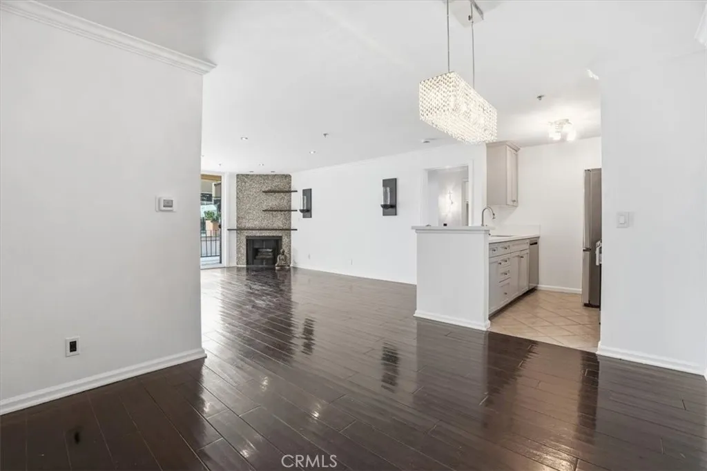 Additional image 60 of 7320 Hawthorn Boulevard Unit 108, Los Angeles, CA 90046