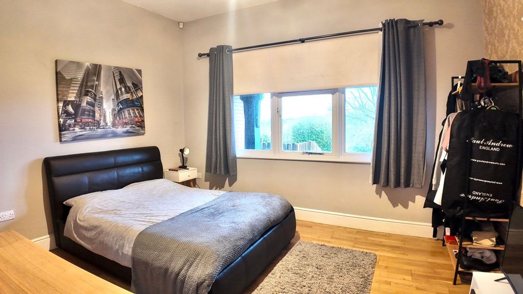 Additional image 40 of 6 bed semi-detached house for salePen-Rhiw Avenue, Oakdale NP12