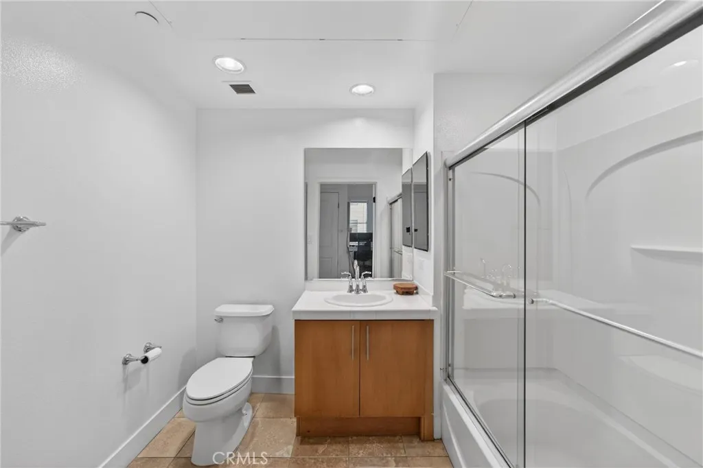 Additional image 67 of 150 The Promenade N Unit 415, Long Beach, CA 90802