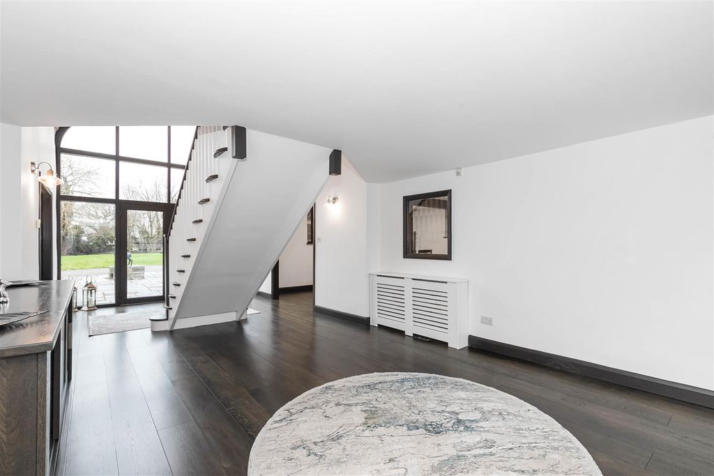 Additional image 31 of 4 bed barn conversion for saleThe Barn, Old Gloucester Road, Winterbourne, Bristol, Gloucestershire BS36