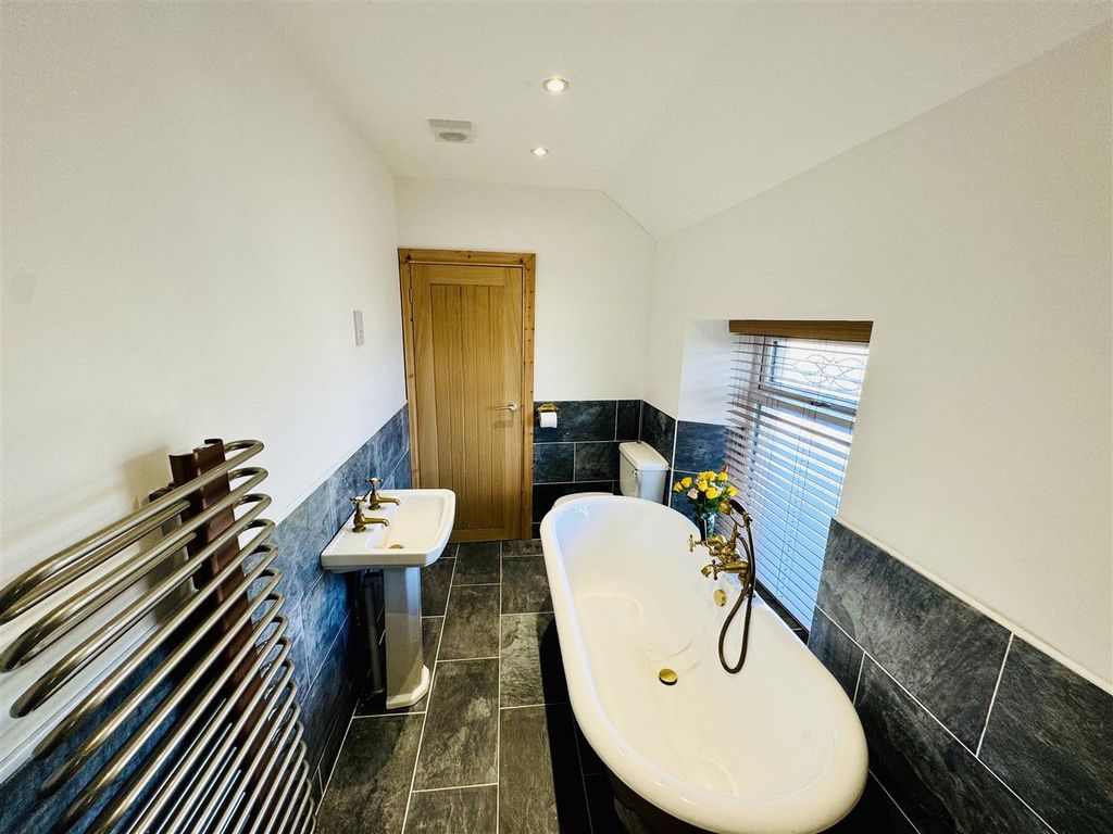 Additional image 25 of 7 bed property for saleClarence Street, Brynmawr, Ebbw Vale NP23