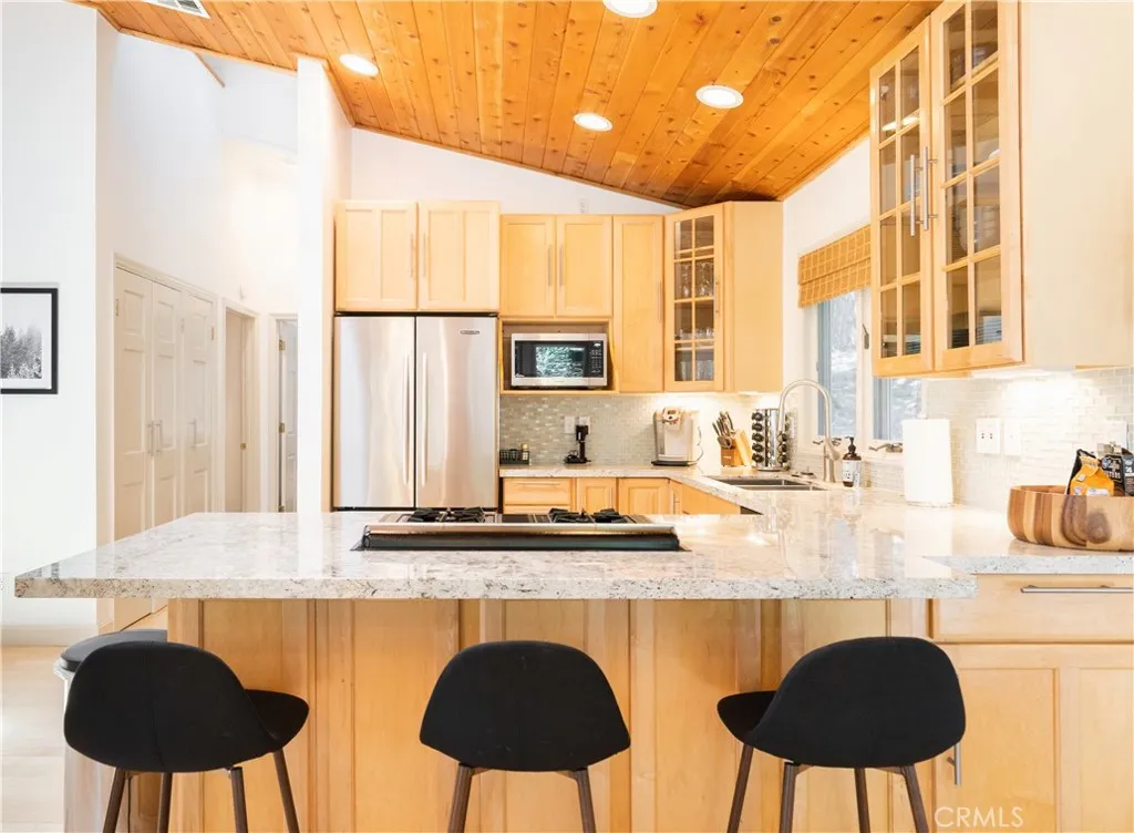 Additional image 12 of 1069 Berne Drive, Crestline, CA 92325