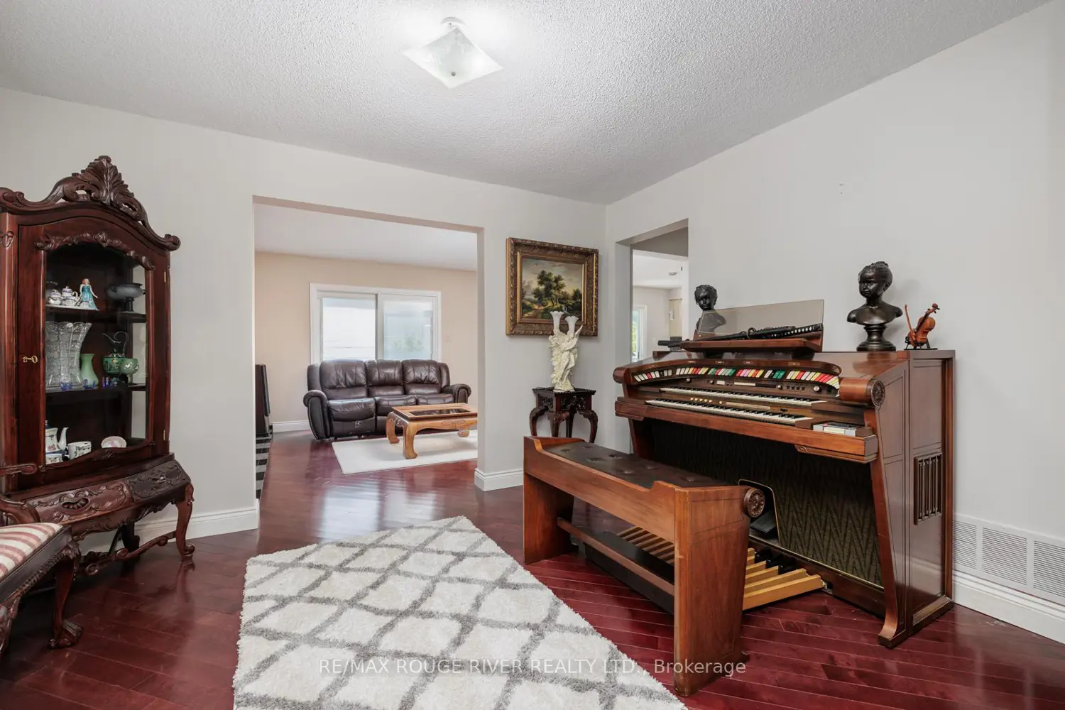 1106 Ridge Valley Drive photo 5