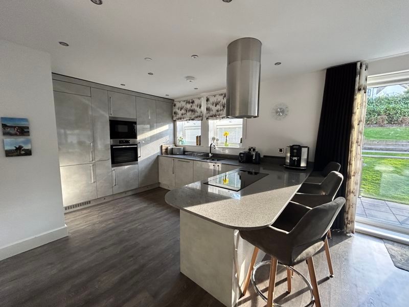 Additional image 6 of 3 bed flat for salePwllycrochan Avenue, Colwyn Bay LL29