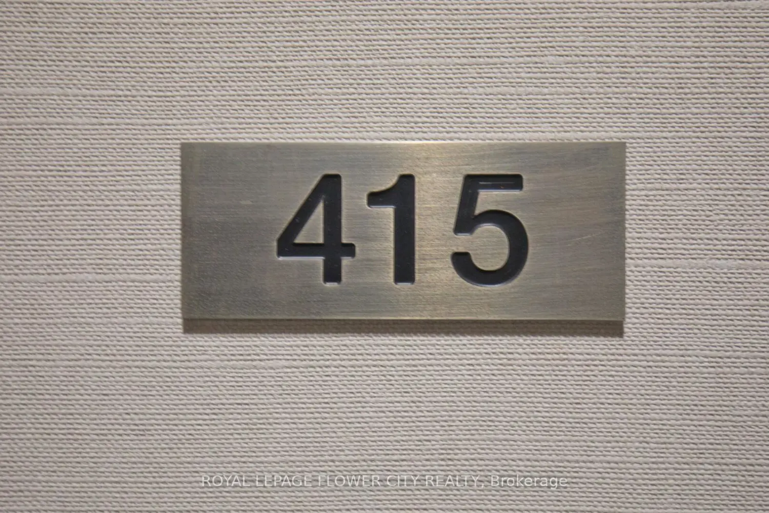 Additional image 10 of 105 The Queensway Avenue 415